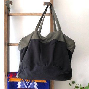 DEEP MELLO Oversized Leather & Canvas Weekender Tote Shoulder Bag Black & Gray
